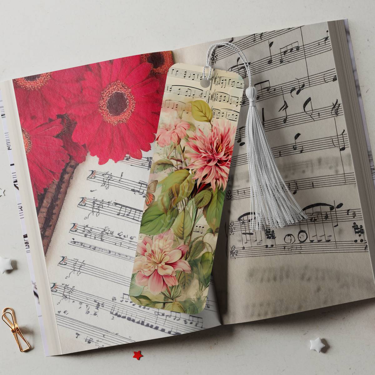 Music Oriented bookmarks with 10 design choices