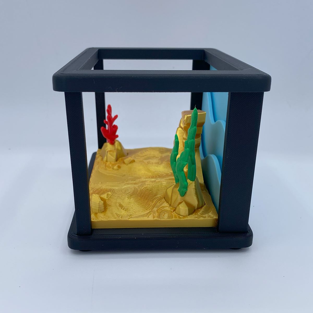 Aquarium with Coral, Algae and a Clownfish 3D print