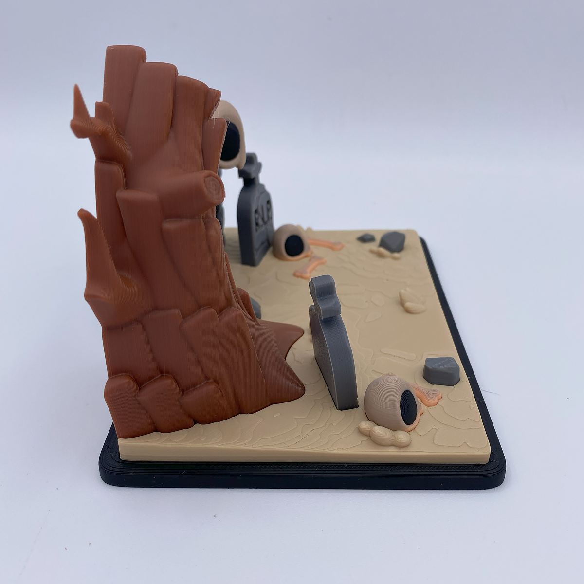 Graveyard with Ghosts Halloween Decor Playset
