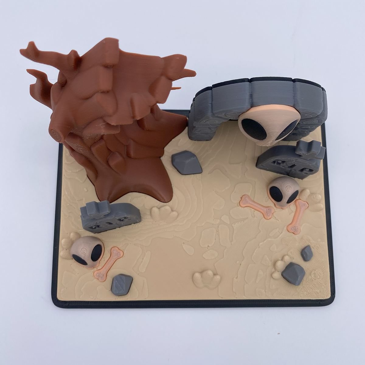 Graveyard with Ghosts Halloween Decor Playset