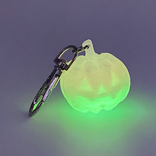 Jack-o-Lantern Keychain or Zipper Pull