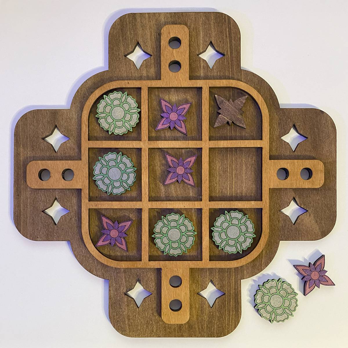Tic Tac Toe Game Boards - Wooden Laser Cut - 01 - Flowers - game