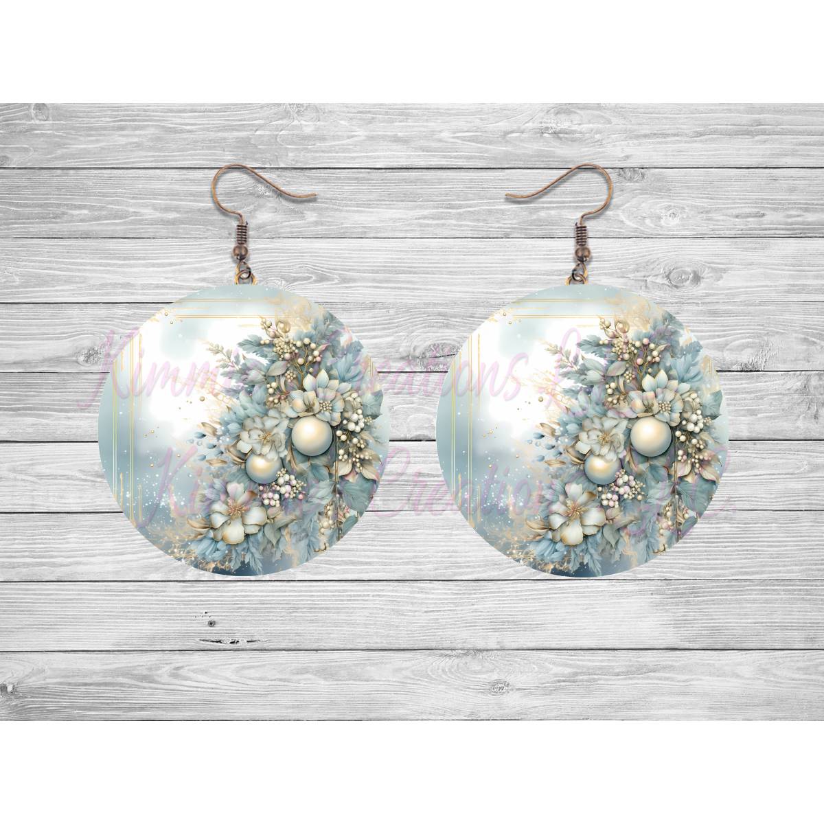 Vintage Christmas Round Earrings - Kimmie's Creations L.L.C.
