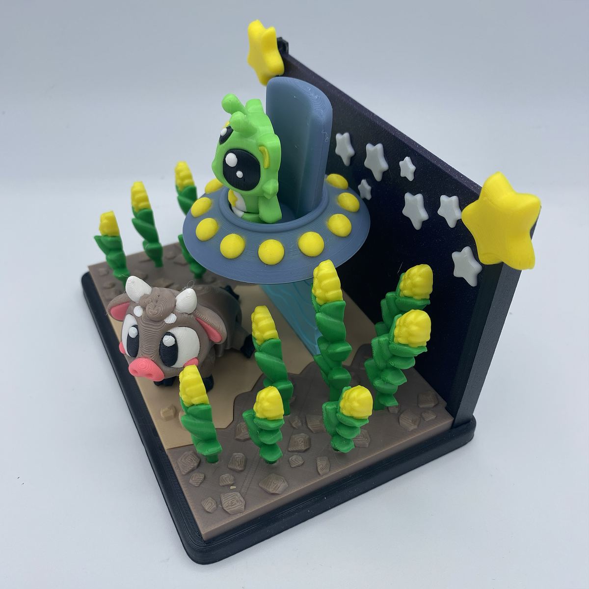 AlienCowAbductionrighttop - Kimmie's Creations L.L.C.