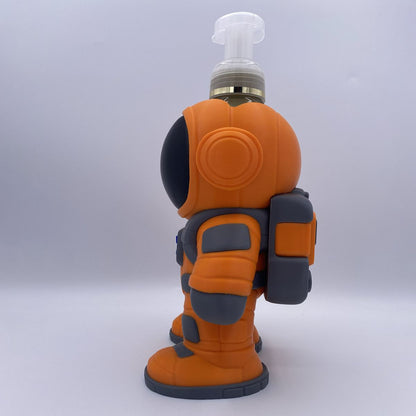 Side view of astronaut 3D printed soap holder
