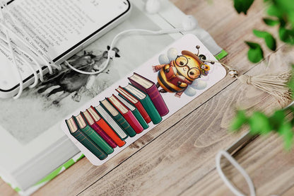 Cartoonish Bee on Books bookmarks with 4 design choices - 03 - bookmark