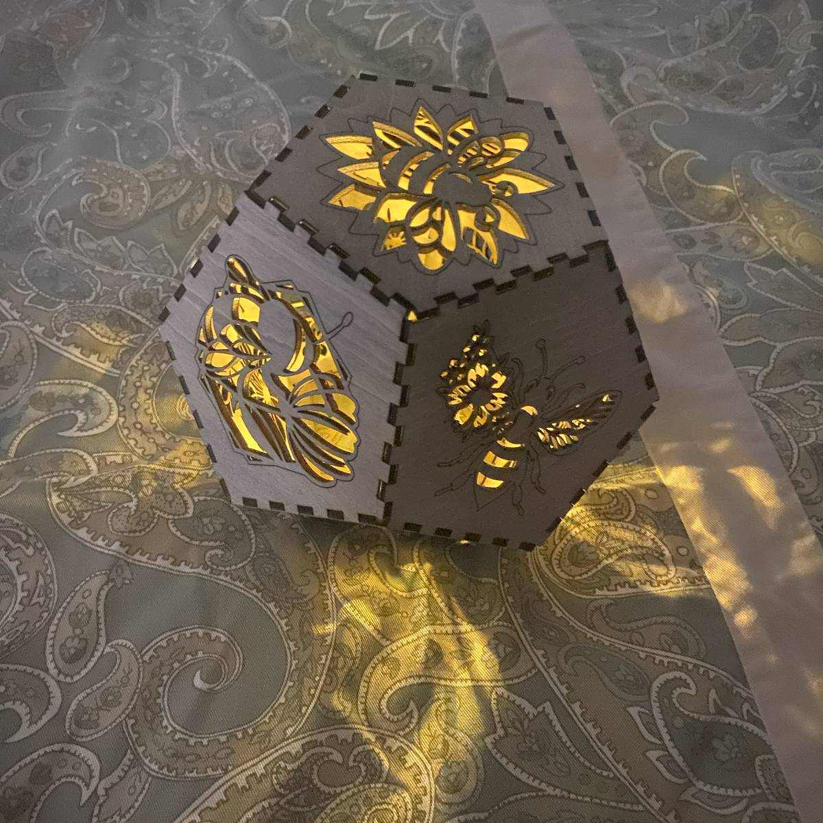 Dodecahedron Lanterns with flameless candles - Bees / Basswood / Rosewood - decor