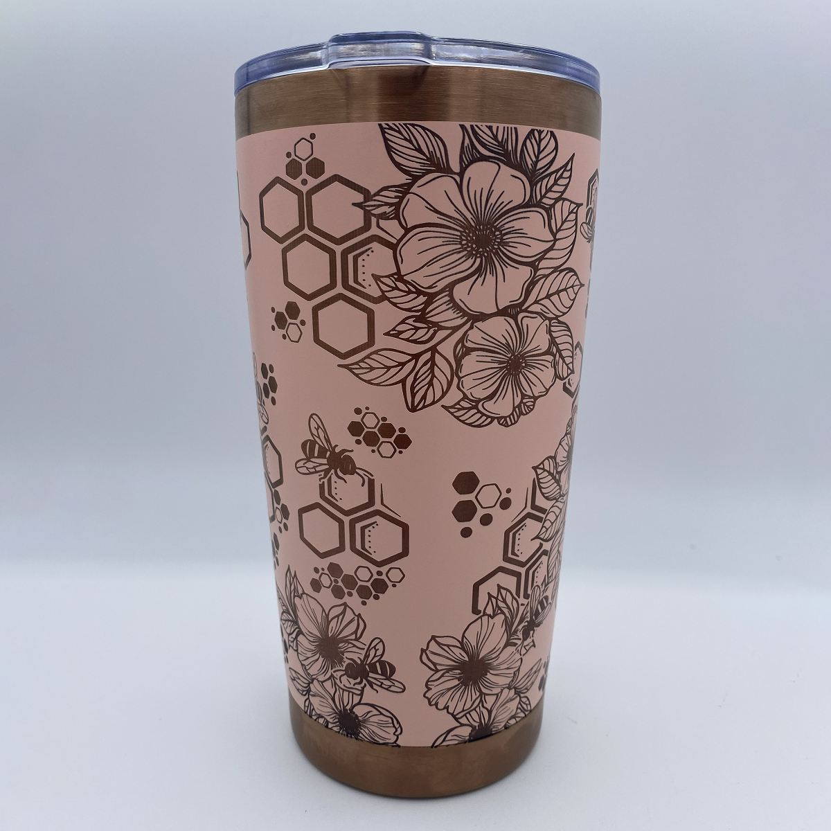 Bee engraved tumbler with sliding lid and straw