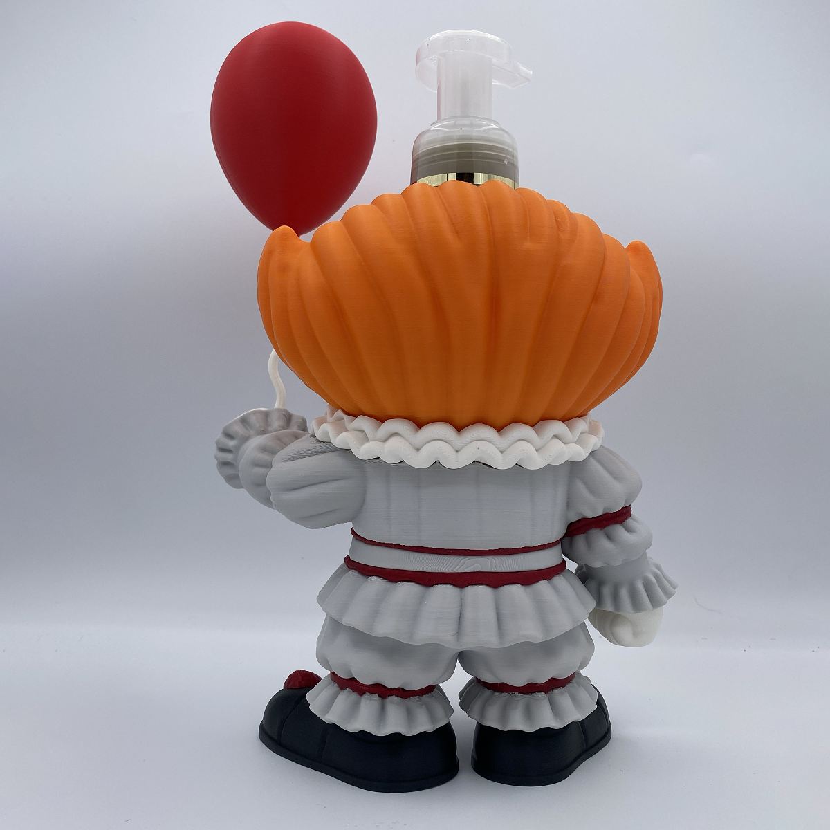 Pennywise BBW Soap Holder - 3D Printed Horror Soap Dispenser Stand