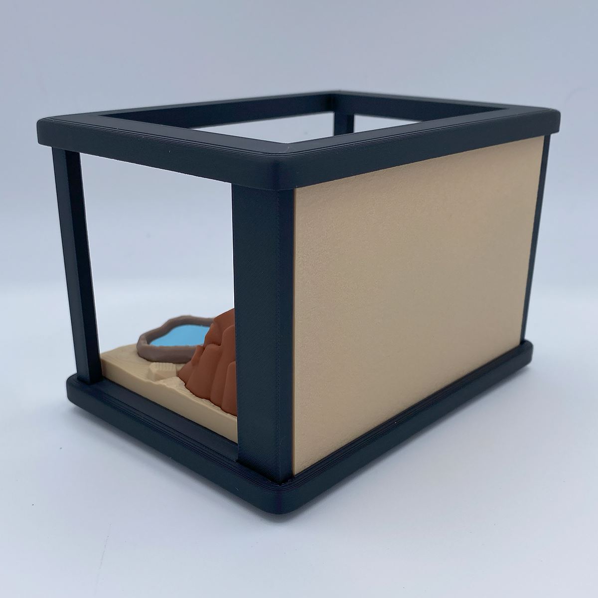 Reptile Enclosure and a Bearded Dragon 3D print