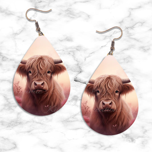 Highland Cow Teardrop Earrings