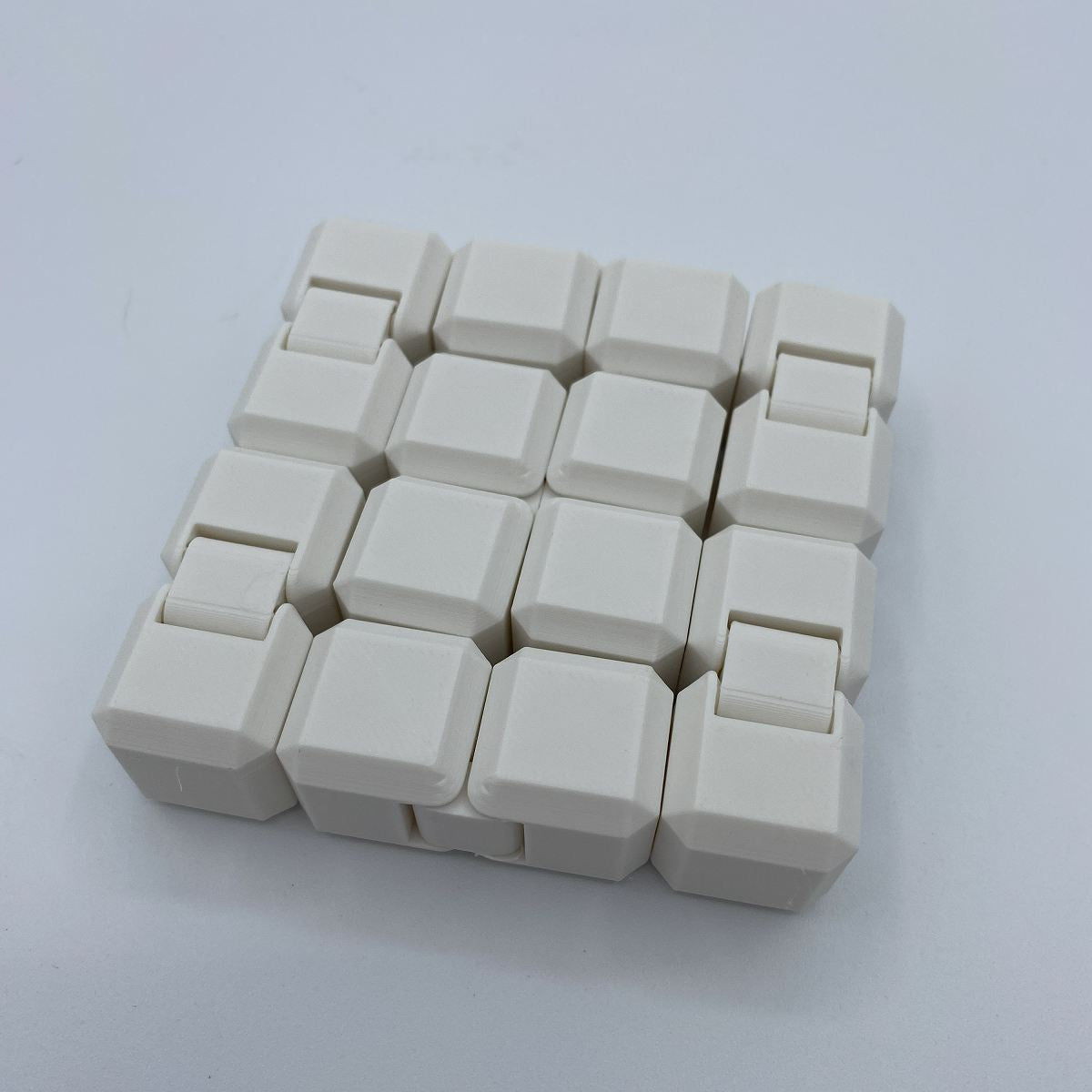 yafic16cubewhite - Kimmie's Creations L.L.C.
